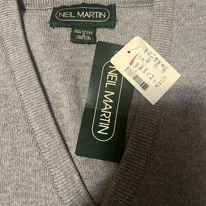 Neil Martin V-Neck Men's Sweater - Classic Gray
